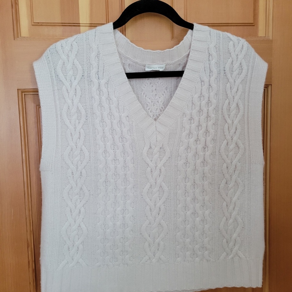 Garnet Hill CASHMERE sweater vest, cream, small